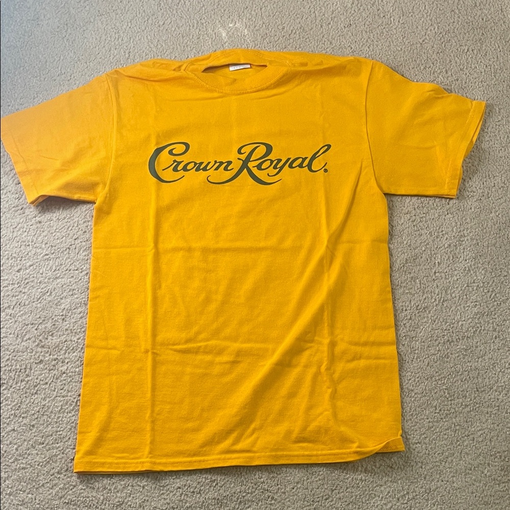 Crown Royal Men's Gold Short Sleeve Tee